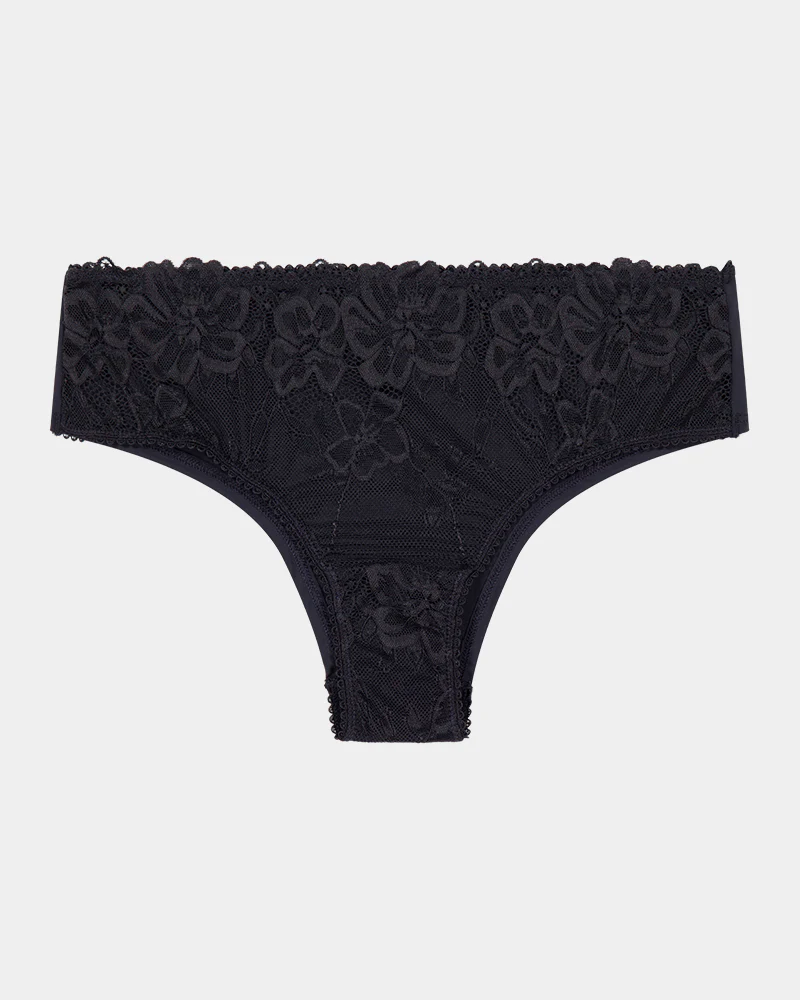 Lacey Brazilian - Image 4