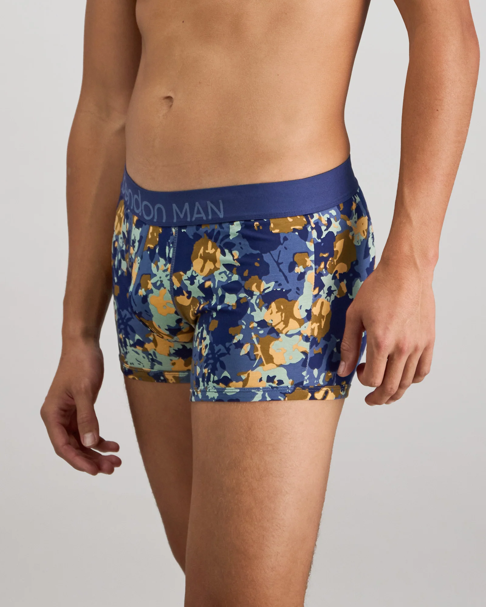 Retros Print Mens Trunk - Image 3