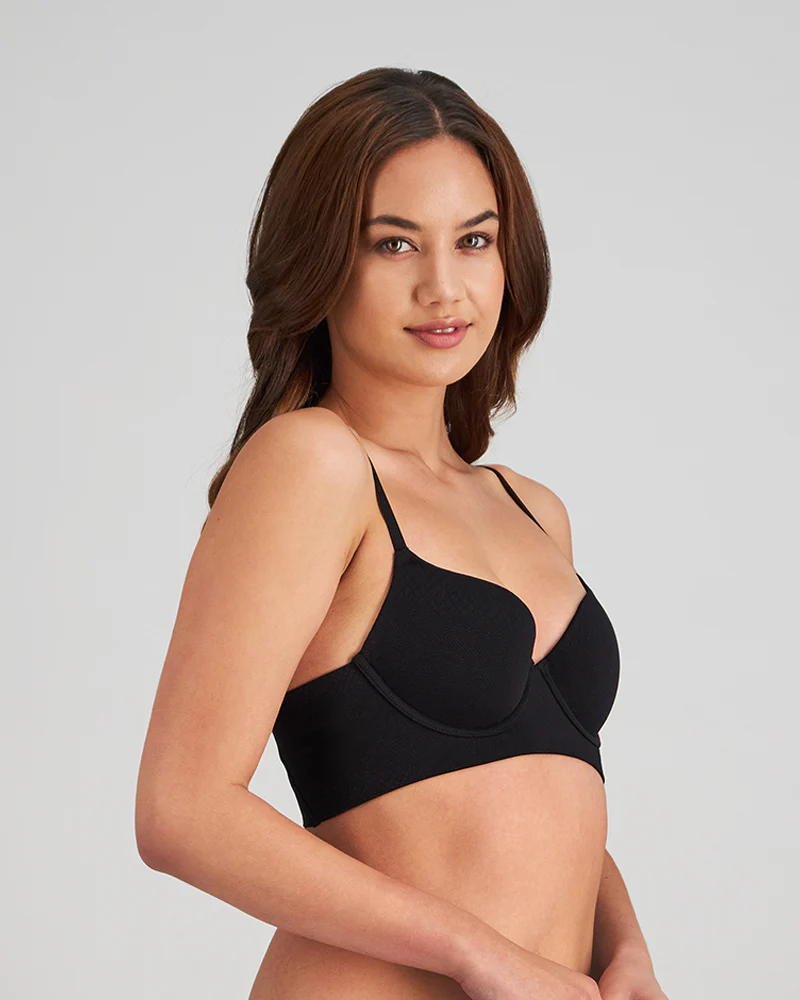 Play Contour Long Line Bra - Image 3