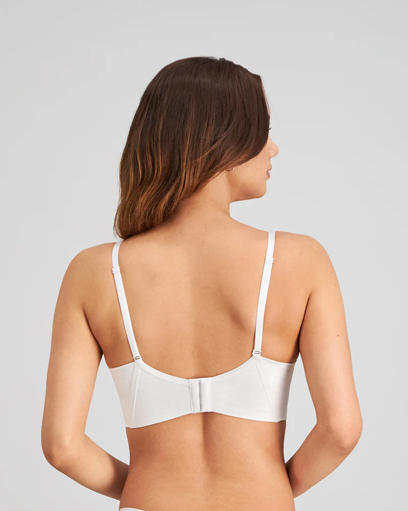 Play Contour Long Line Bra - Image 3