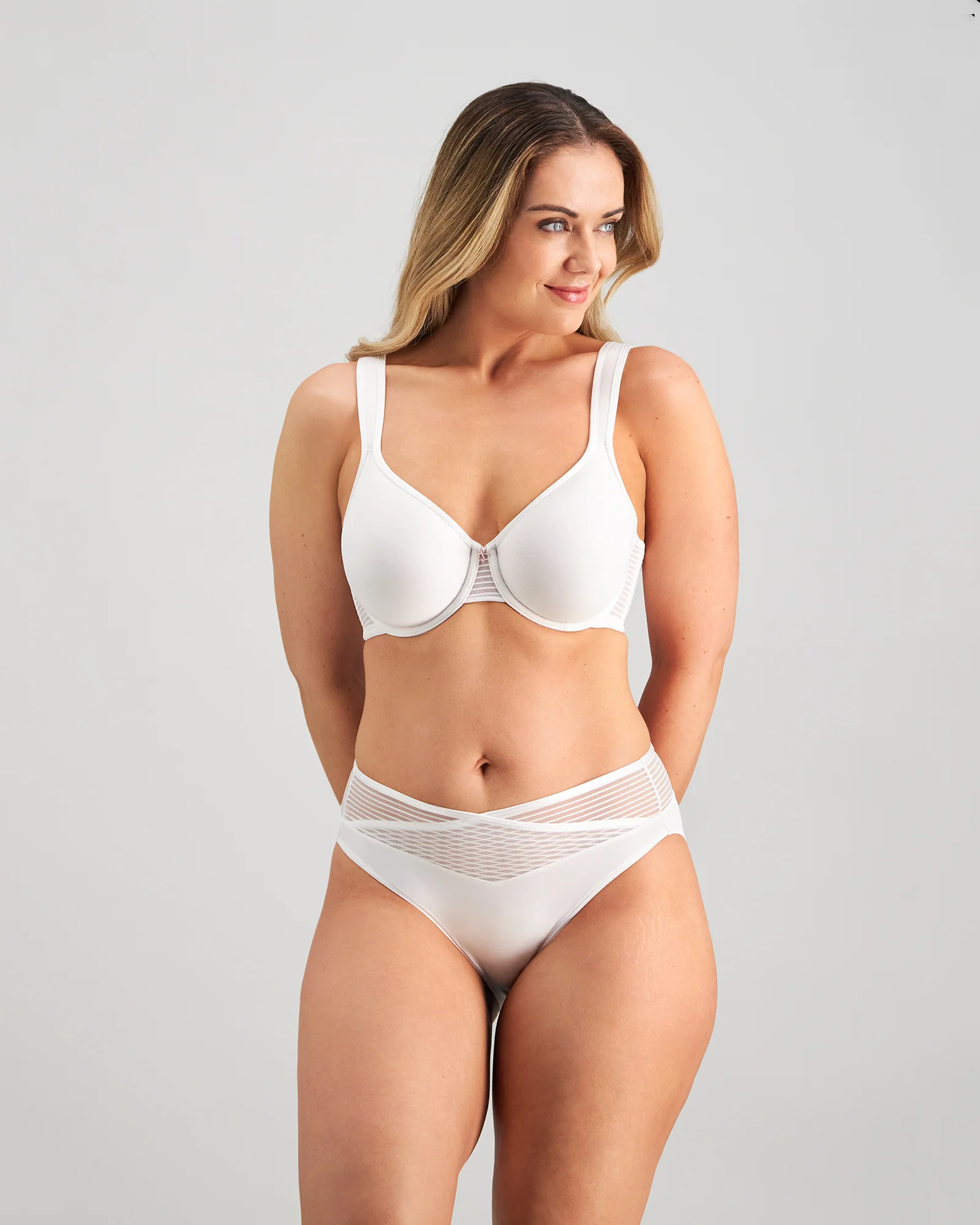 Perfect Lines Contour Bra - Image 6